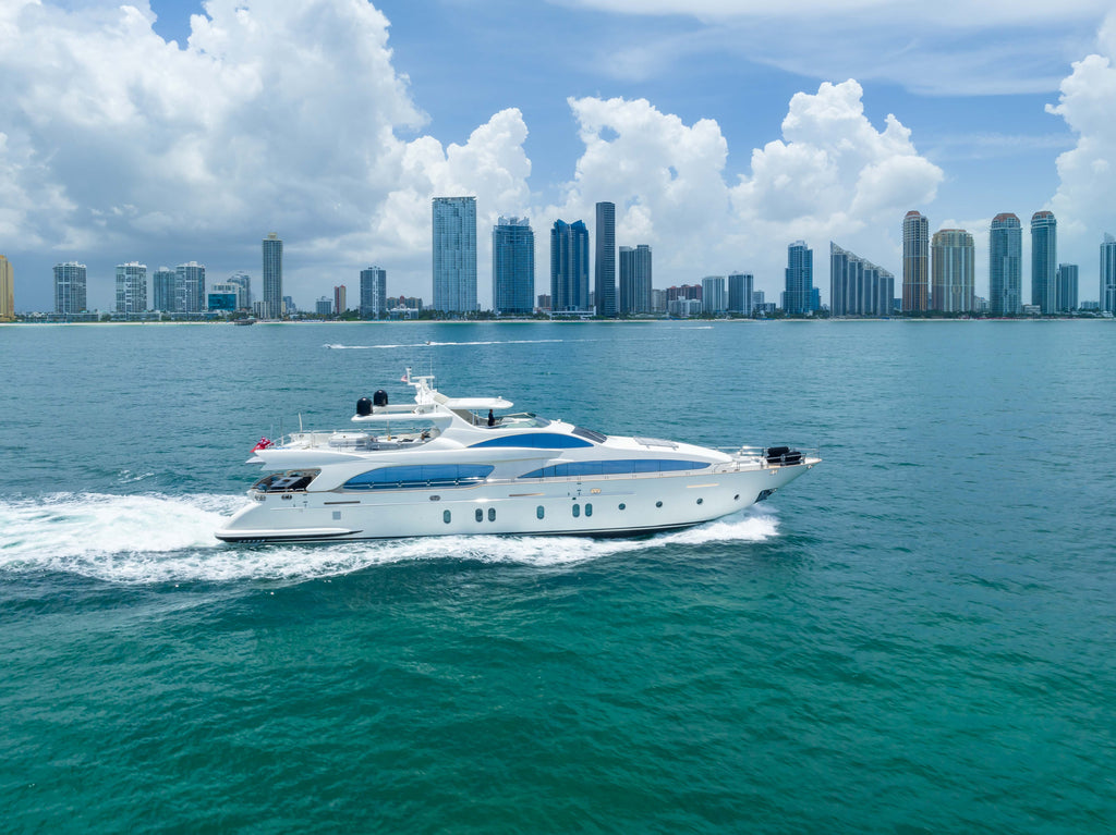 116ft Azimut Yacht