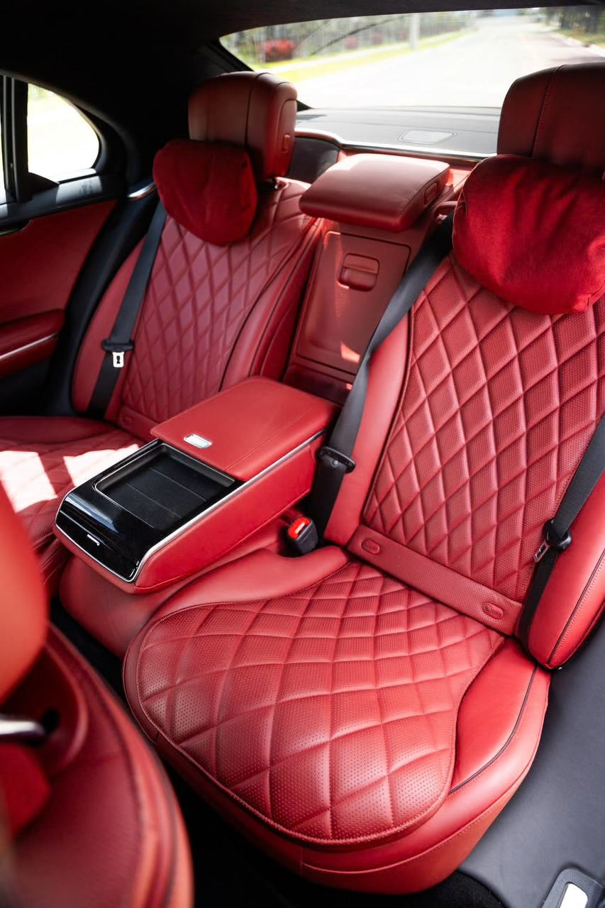 MERCEDES BENZ S580