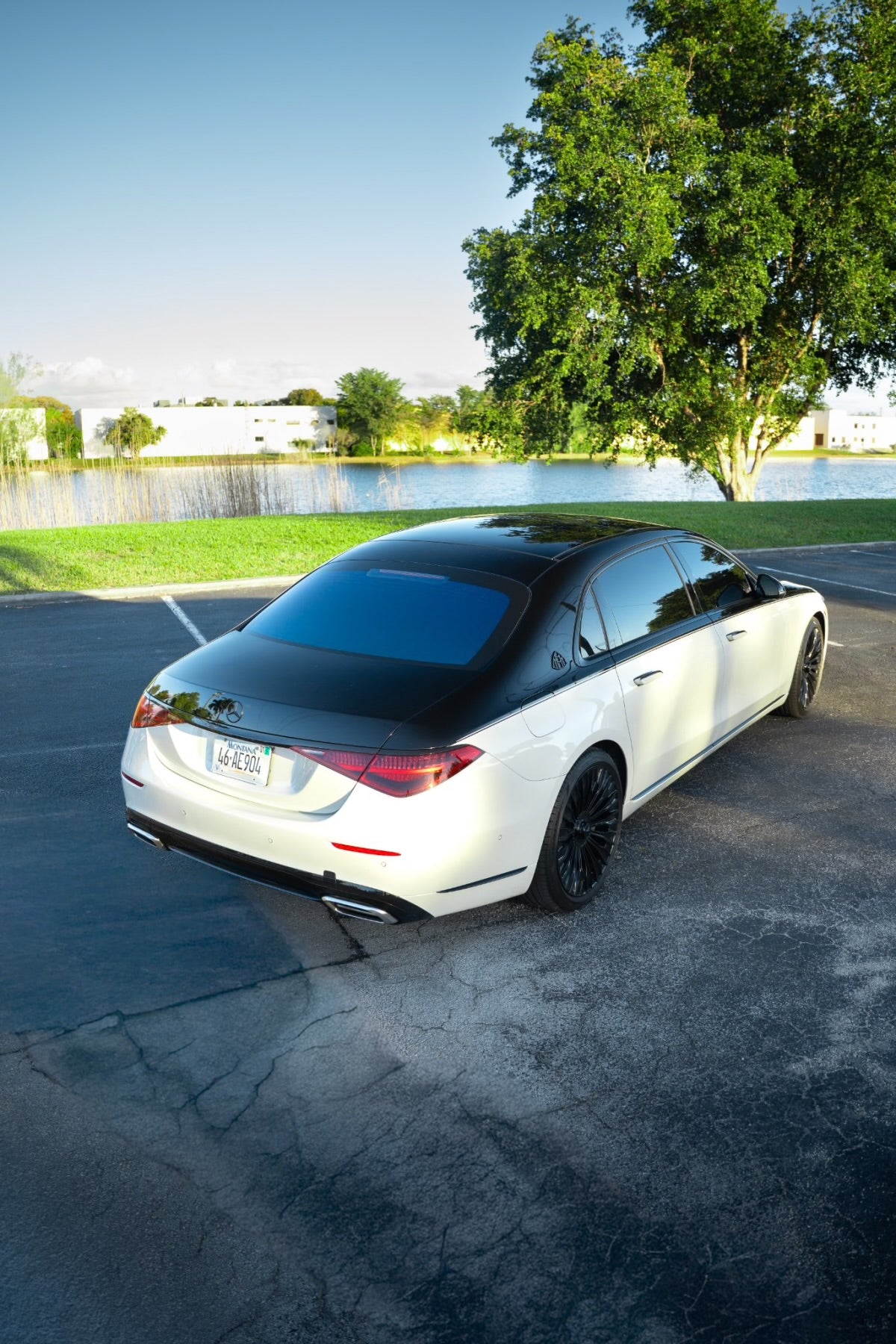 MERCEDES-MAYBACH S580