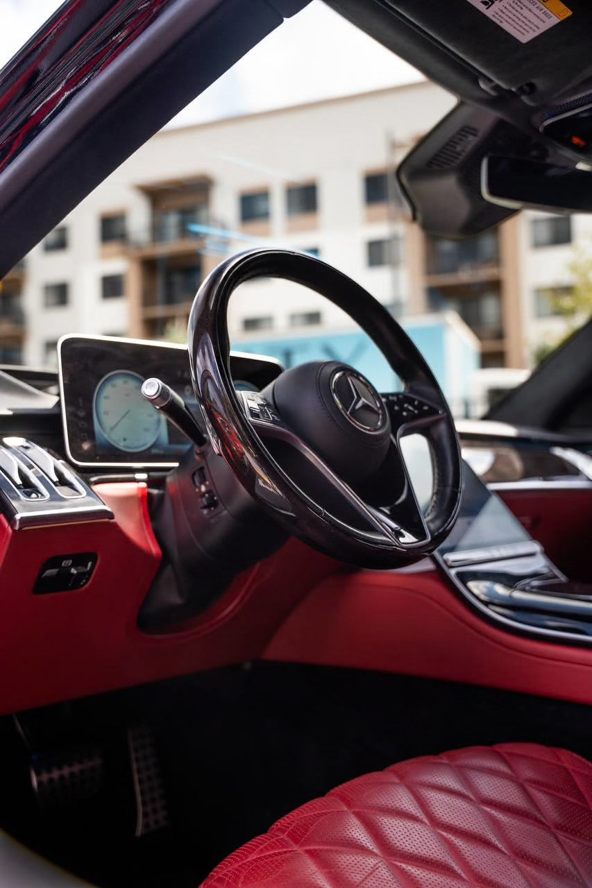 MERCEDES BENZ S580