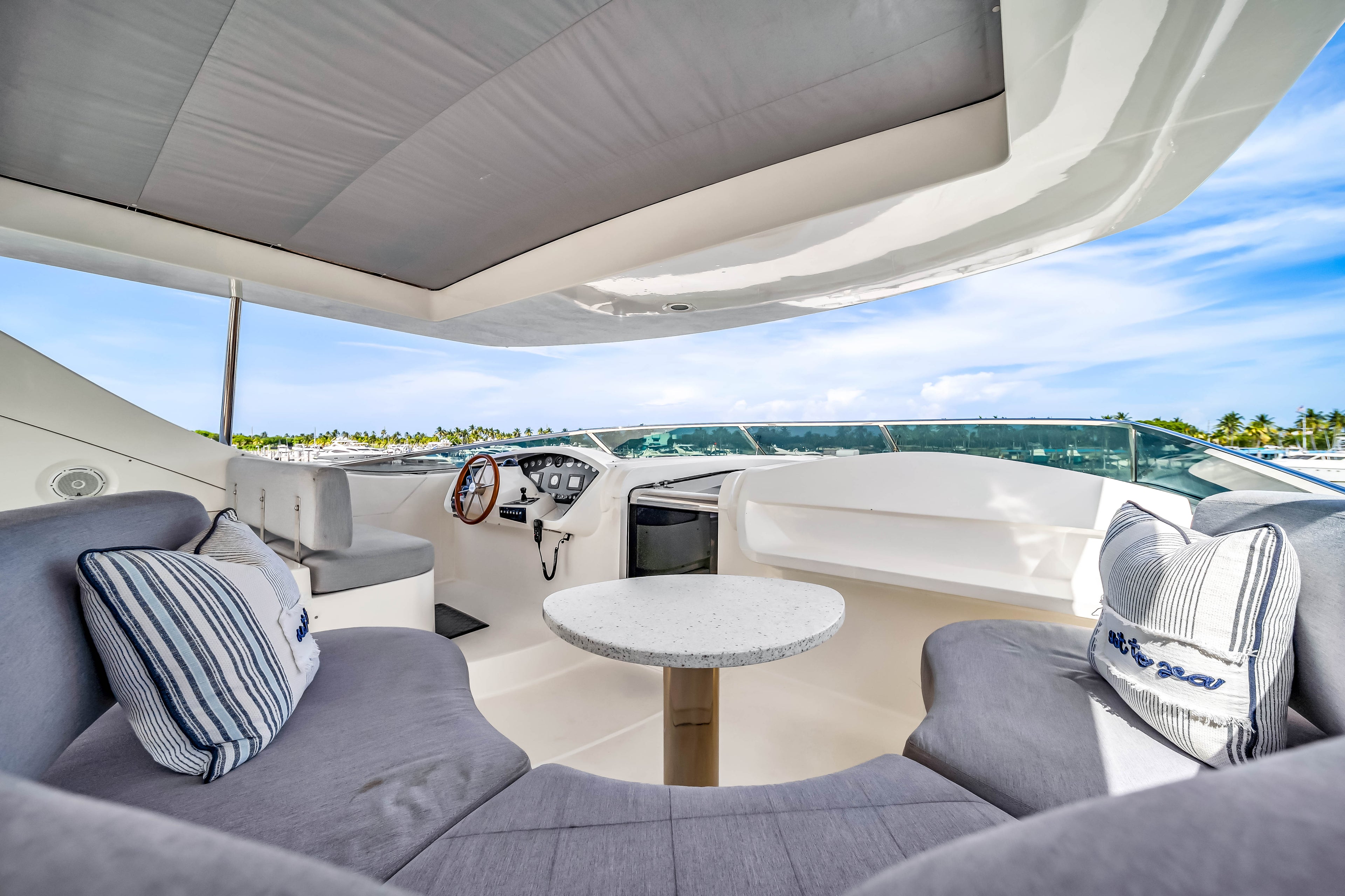 116ft Azimut Yacht